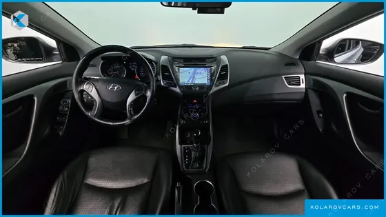 HYUNDAI ELANTRA (AVANTE) 1.6 GDI SMART