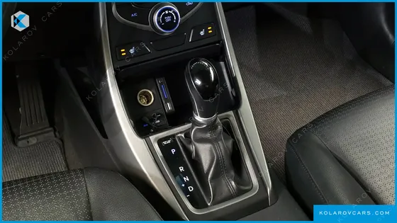 HYUNDAI ELANTRA (AVANTE) 1.6 GDI SMART