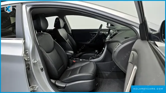 HYUNDAI ELANTRA (AVANTE) 1.6 GDI SMART