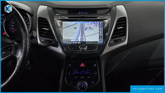 HYUNDAI ELANTRA (AVANTE) 1.6 GDI SMART