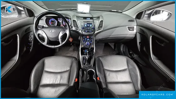 HYUNDAI ELANTRA (AVANTE) 1.6 GDI SMART