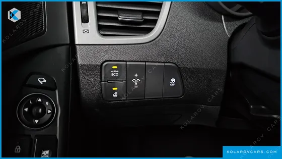 HYUNDAI ELANTRA (AVANTE) 1.6 GDI SMART