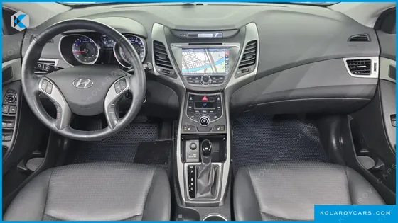 HYUNDAI ELANTRA (AVANTE) 1.6 GDI SMART