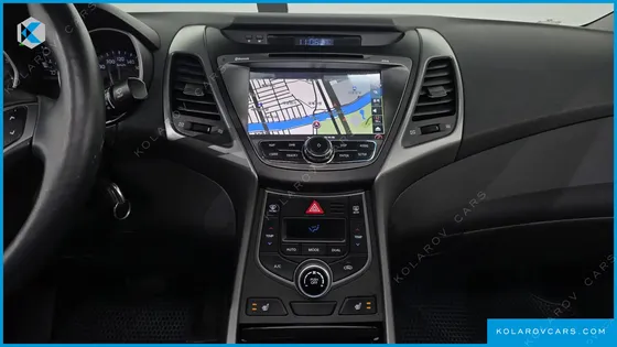 HYUNDAI ELANTRA (AVANTE) 1.6 GDI SMART