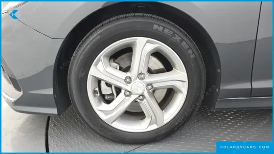 HYUNDAI SONATA 2.0 MODERN