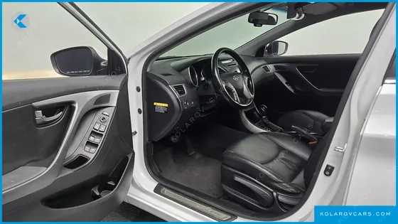 HYUNDAI ELANTRA (AVANTE) 1.6 GDI MODERN