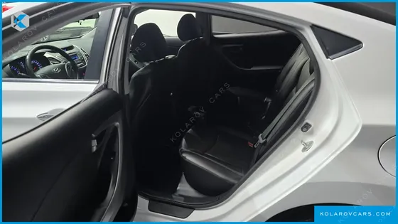 HYUNDAI ELANTRA (AVANTE) 1.6 GDI SMART