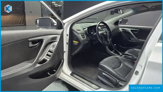 HYUNDAI ELANTRA (AVANTE) 1.6 VGT MODERN