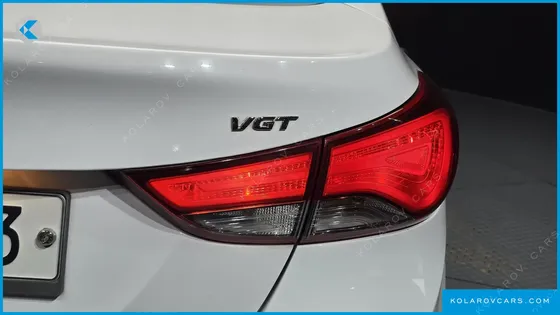 HYUNDAI ELANTRA (AVANTE) 1.6 VGT MODERN