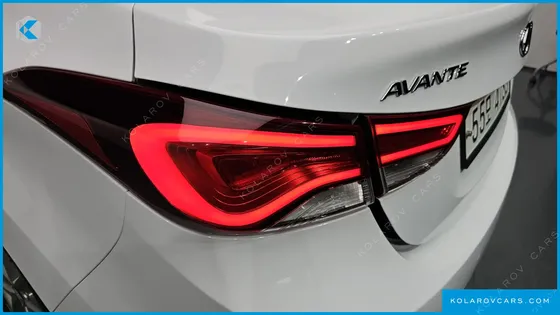 HYUNDAI ELANTRA (AVANTE) 1.6 GDI MODERN
