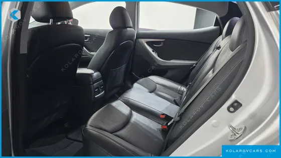 HYUNDAI ELANTRA (AVANTE) 1.6 GDI SMART