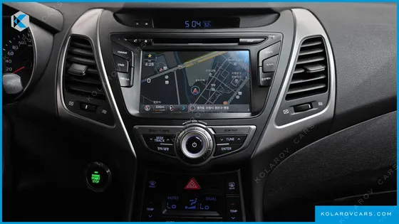 HYUNDAI ELANTRA (AVANTE) 1.6 GDI SMART