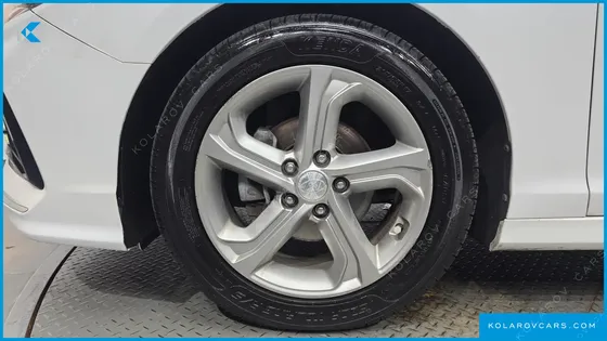 HYUNDAI SONATA 2.0 SMART