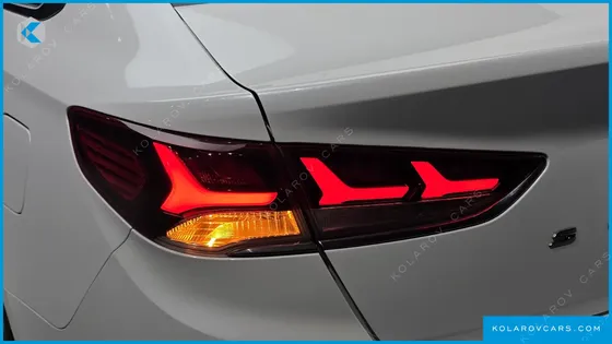 HYUNDAI SONATA 2.0 SMART