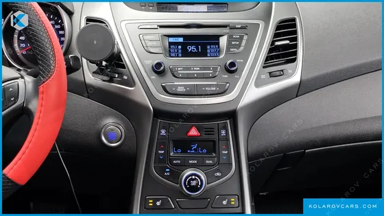 HYUNDAI ELANTRA (AVANTE) 1.6 GDI SMART