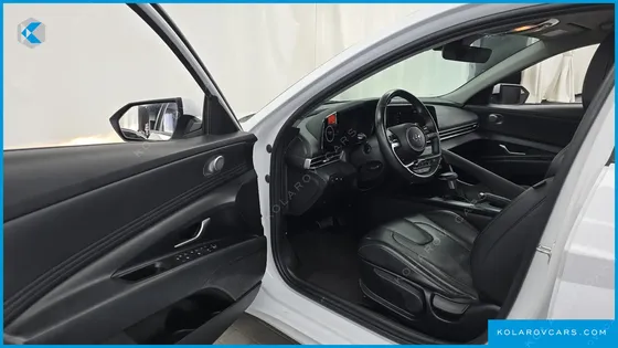 HYUNDAI ELANTRA (AVANTE) 1.6