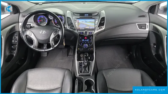 HYUNDAI ELANTRA (AVANTE) 1.6 GDI SMART
