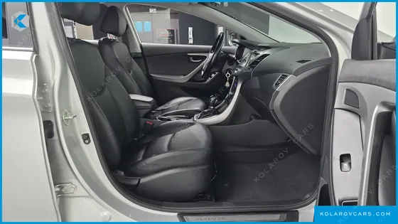 HYUNDAI ELANTRA (AVANTE) 1.6 GDI SMART
