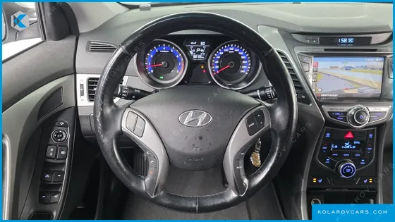 HYUNDAI ELANTRA (AVANTE) 1.6 GDI SMART