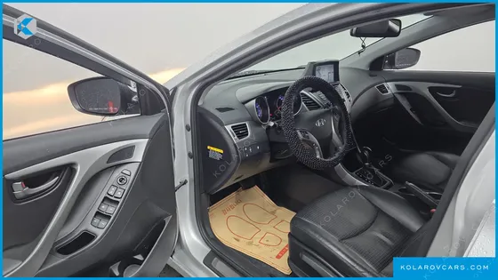 HYUNDAI ELANTRA (AVANTE) 1.6 GDI SMART
