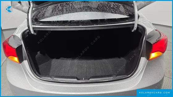 HYUNDAI ELANTRA (AVANTE) 1.6 GDI SMART