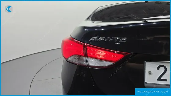 HYUNDAI ELANTRA (AVANTE) 1.6 GDI MODERN
