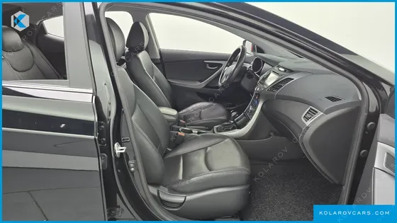 HYUNDAI ELANTRA (AVANTE) 1.6 GDI MODERN
