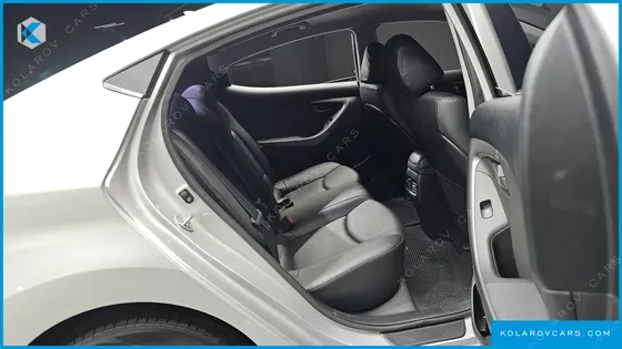 HYUNDAI ELANTRA (AVANTE) 1.6 GDI SMART