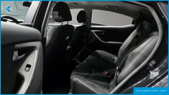 HYUNDAI ELANTRA (AVANTE) 1.6 GDI 10 MILLION LIMITED