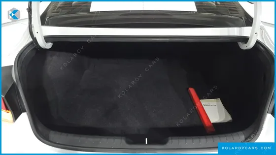 HYUNDAI ELANTRA (AVANTE) 1.6