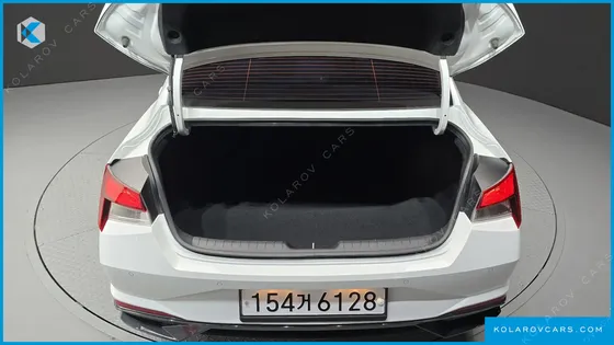HYUNDAI ELANTRA (AVANTE) 1.6