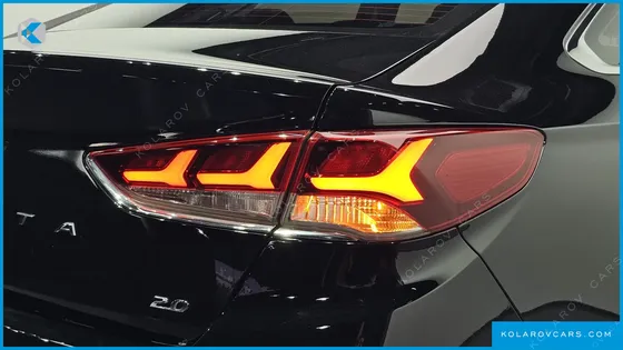 HYUNDAI SONATA 2.0 SMART