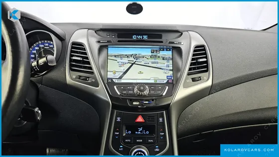 HYUNDAI ELANTRA (AVANTE) 1.6 GDI SMART