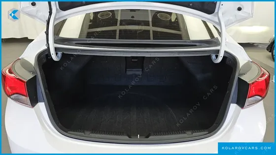 HYUNDAI ELANTRA (AVANTE) 1.6 GDI SMART