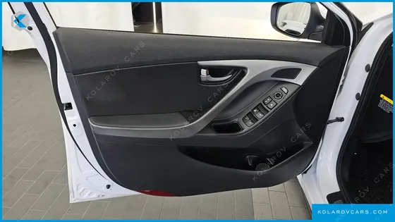 HYUNDAI ELANTRA (AVANTE) 1.6 GDI SMART