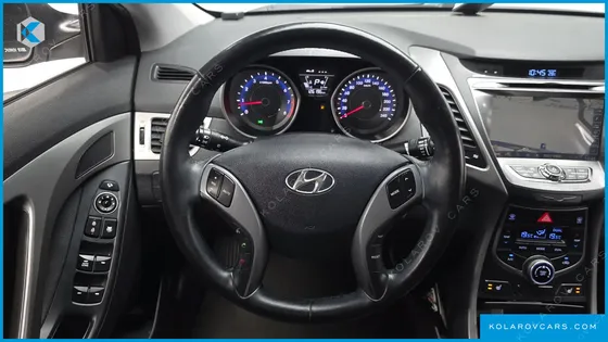 HYUNDAI ELANTRA (AVANTE) 1.6 GDI SMART