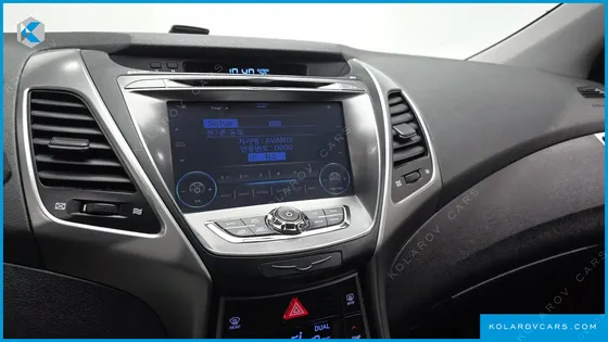 HYUNDAI ELANTRA (AVANTE) 1.6 GDI SMART