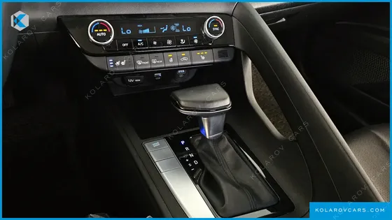 HYUNDAI ELANTRA (AVANTE) 1.6 LPI (RENTAL CAR)