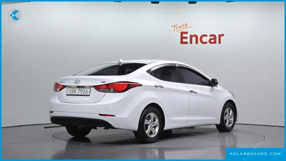 HYUNDAI ELANTRA (AVANTE) 1.6 GDI SMART