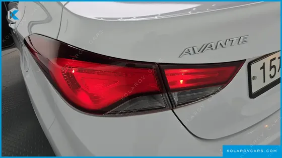 HYUNDAI ELANTRA (AVANTE) 1.6 GDI SMART