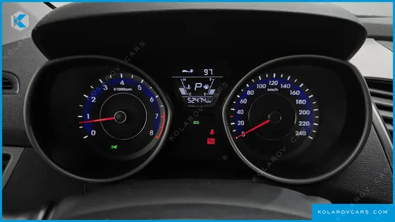 HYUNDAI ELANTRA (AVANTE) 1.6 GDI SMART
