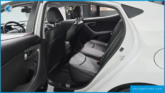 HYUNDAI ELANTRA (AVANTE) 1.6 GDI SMART