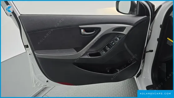 HYUNDAI ELANTRA (AVANTE) 1.6 GDI SMART