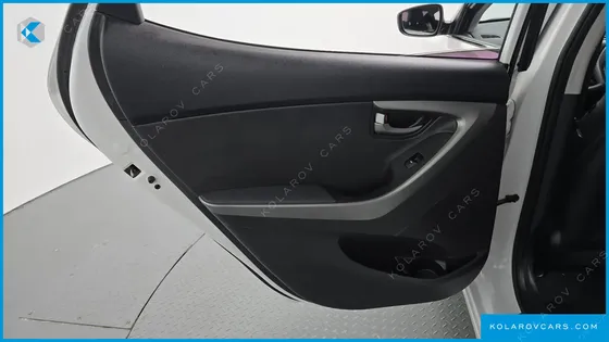 HYUNDAI ELANTRA (AVANTE) 1.6 GDI SMART