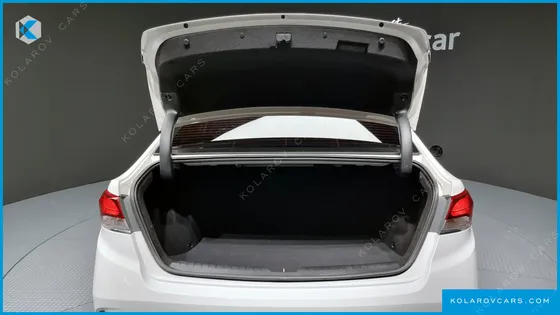 HYUNDAI SONATA 2.0 STYLE
