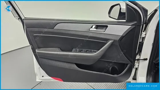 HYUNDAI SONATA 2.0 SMART