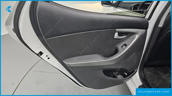 HYUNDAI ELANTRA (AVANTE) 1.6 GDI 10 MILLION LIMITED