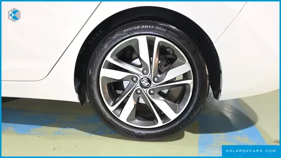 HYUNDAI ELANTRA (AVANTE) 1.6 GDI 10 MILLION LIMITED