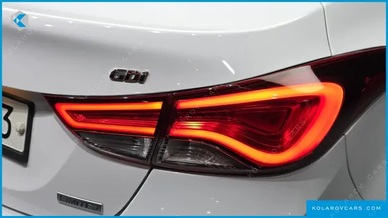 HYUNDAI ELANTRA (AVANTE) 1.6 GDI 10 MILLION LIMITED