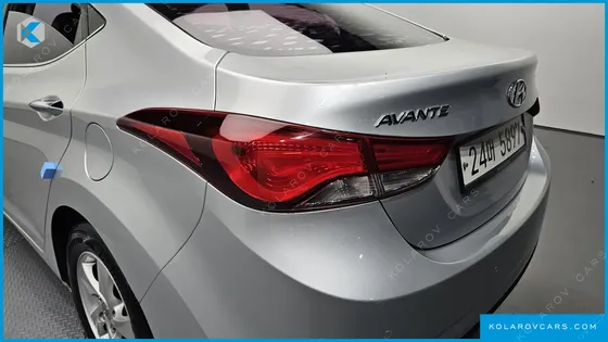 HYUNDAI ELANTRA (AVANTE) 1.6 GDI SMART